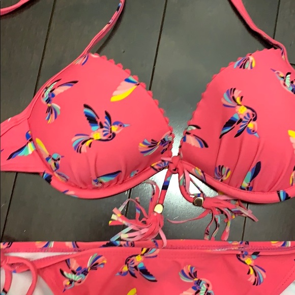 Design lab bikini top and bottoms - like new - Picture 3 of 13